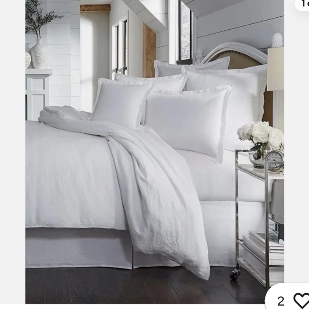 Southern LivingHeirloom Linen Quilt